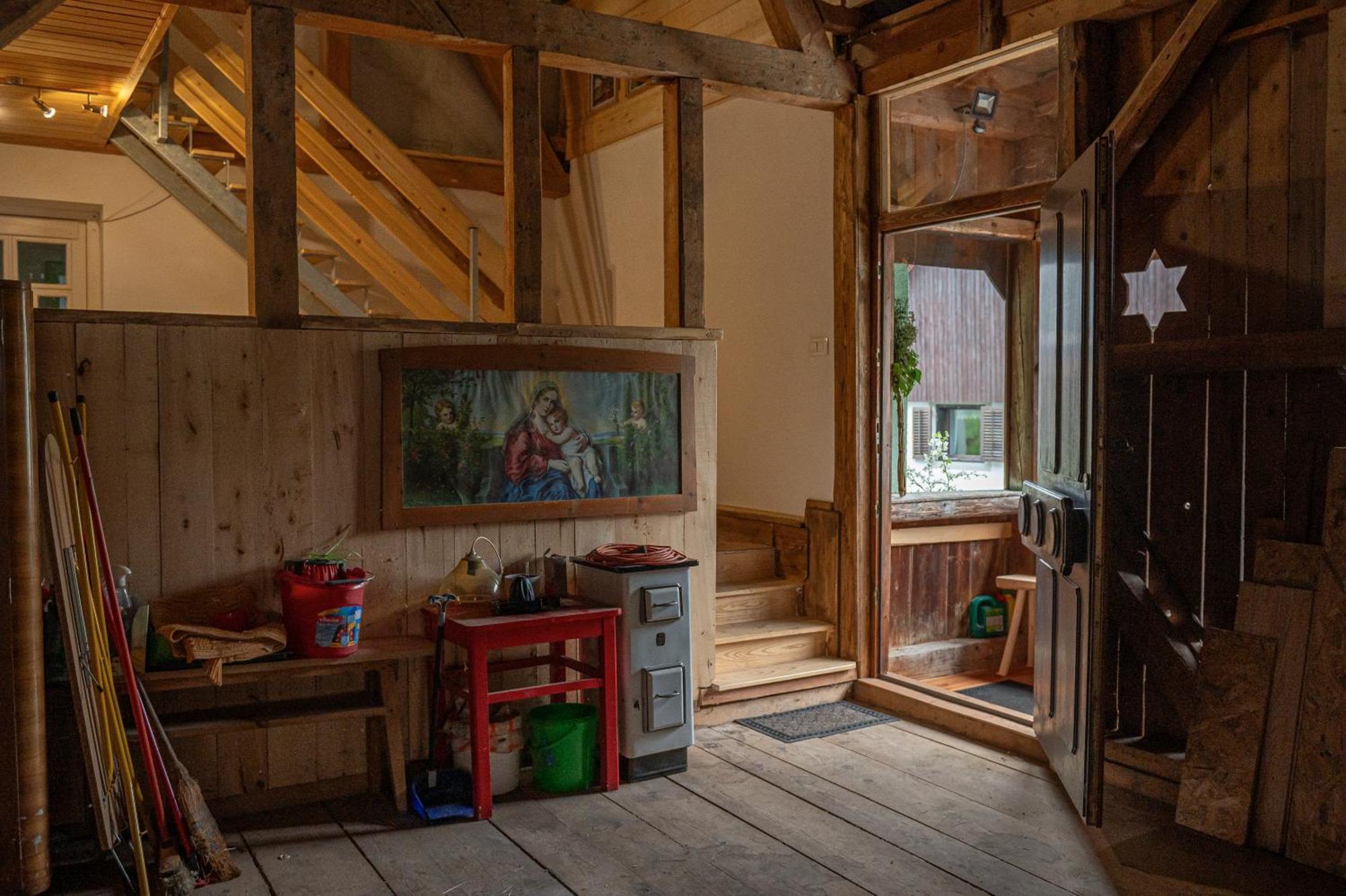 Zelena Hisa Pri Bjov Lägenhet Bohinjska Bela Exteriör bild